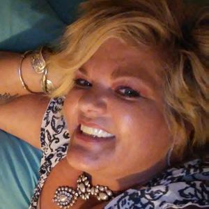 Meet your Posher, Deanna